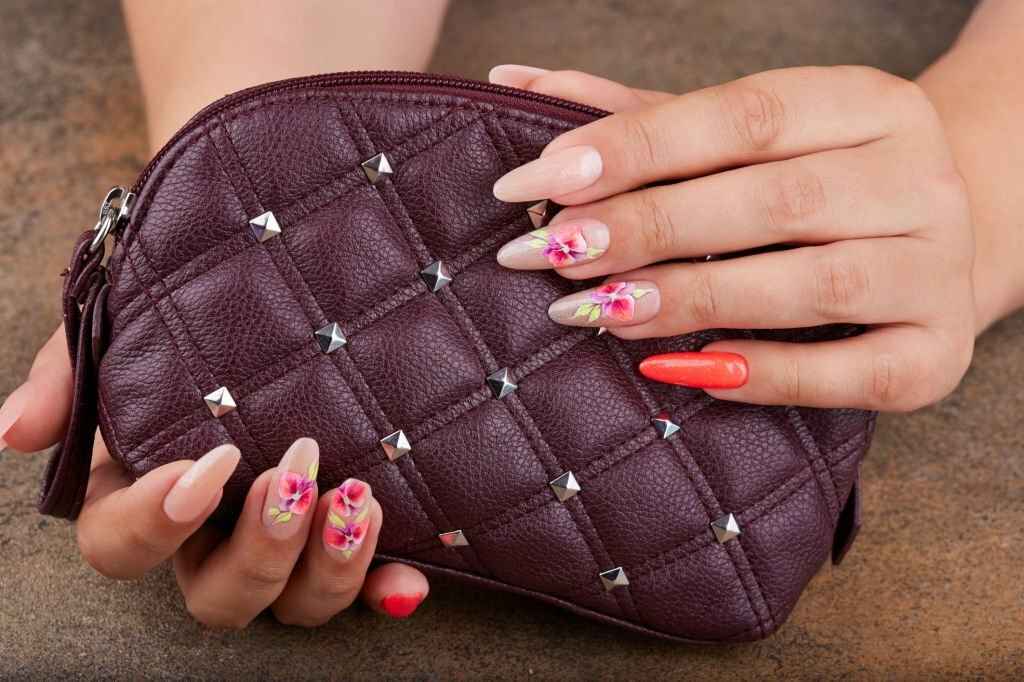 Small Purse with nail art